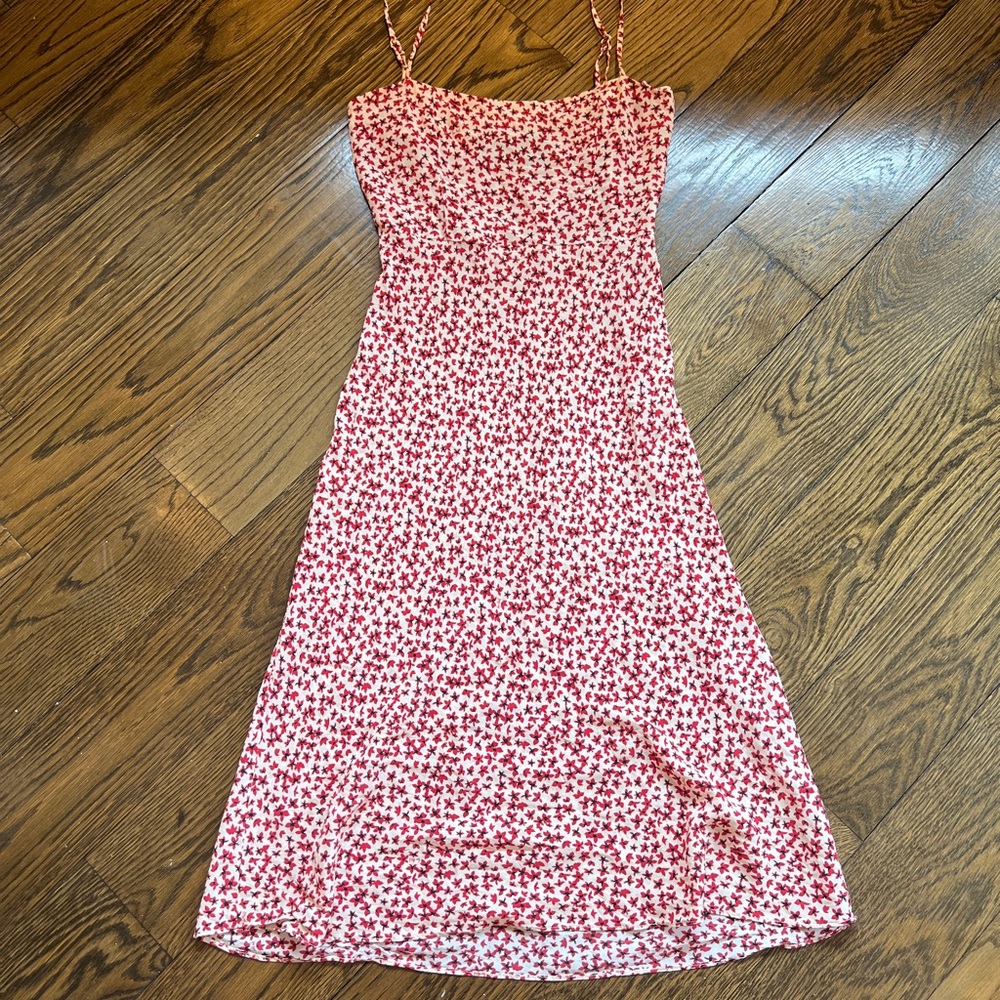 Realisation Par The Amelia in Nudité Midi Dress